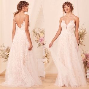 Lulu's Elegant Lace Wedding Dress in Cream